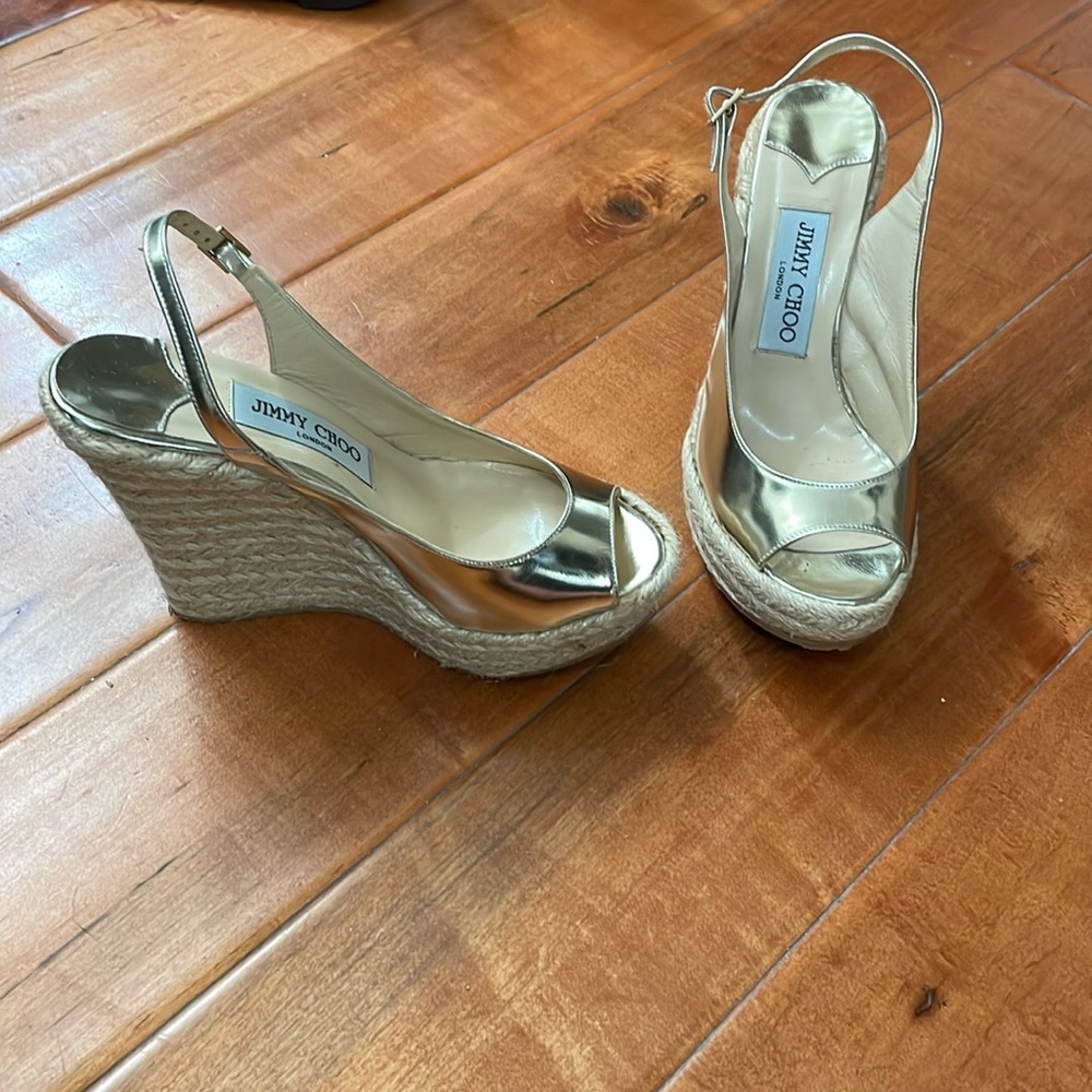JIMMY CHOO – Gold Metallic Wedge Espadrilles - Size EUR 36